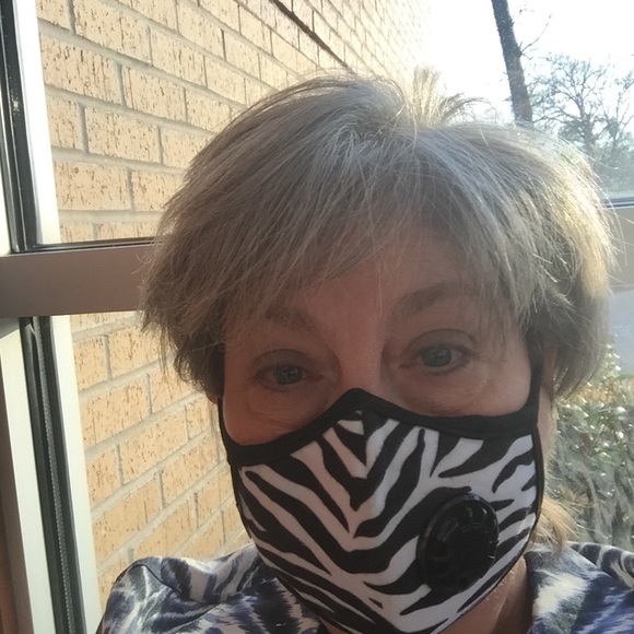 Meet your Posher, Rhonda - Picture 1 of 1